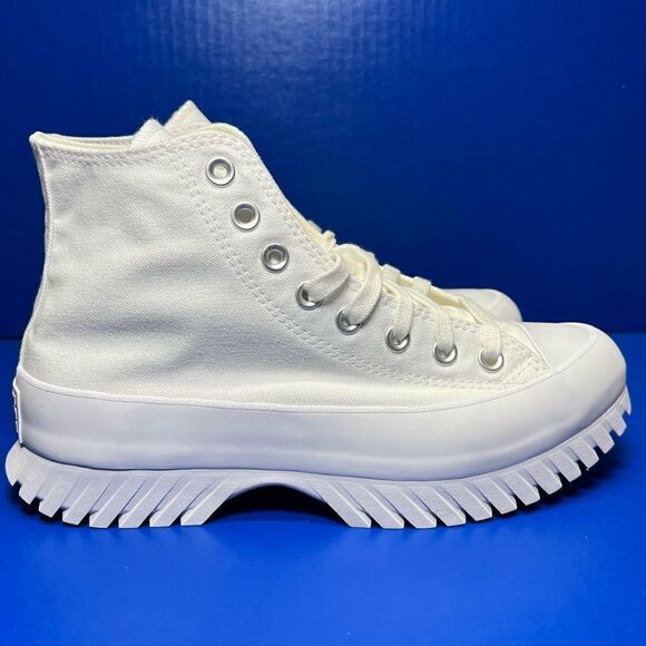 Converse Chuck Taylor All Star Lugged Hi-Top 2.0 Shoes in All White Canvas - Picture 5 of 11